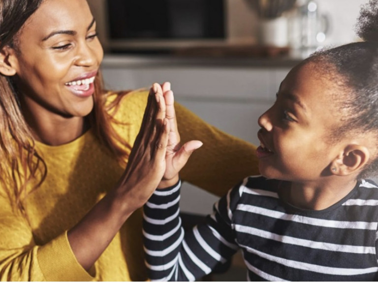 mom-kid-high-five