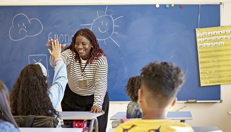 classroom high five v2